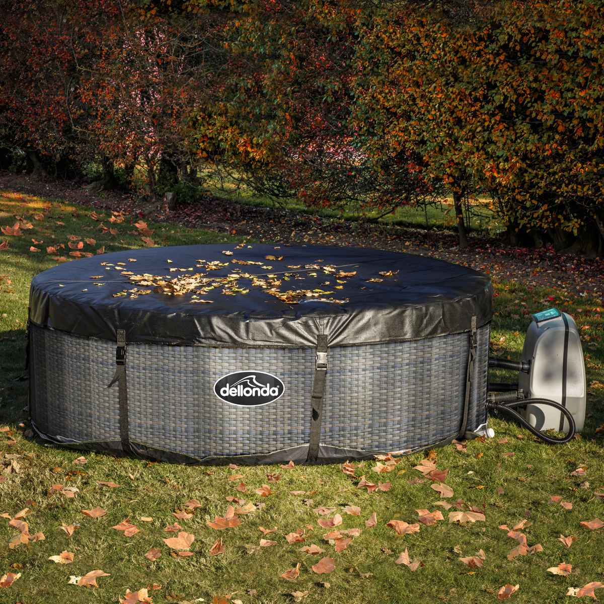 Dellonda DL90 Dellonda 2-4 Person Inflatable Hot Tub/Spa with Smart Pump - Rattan Effect