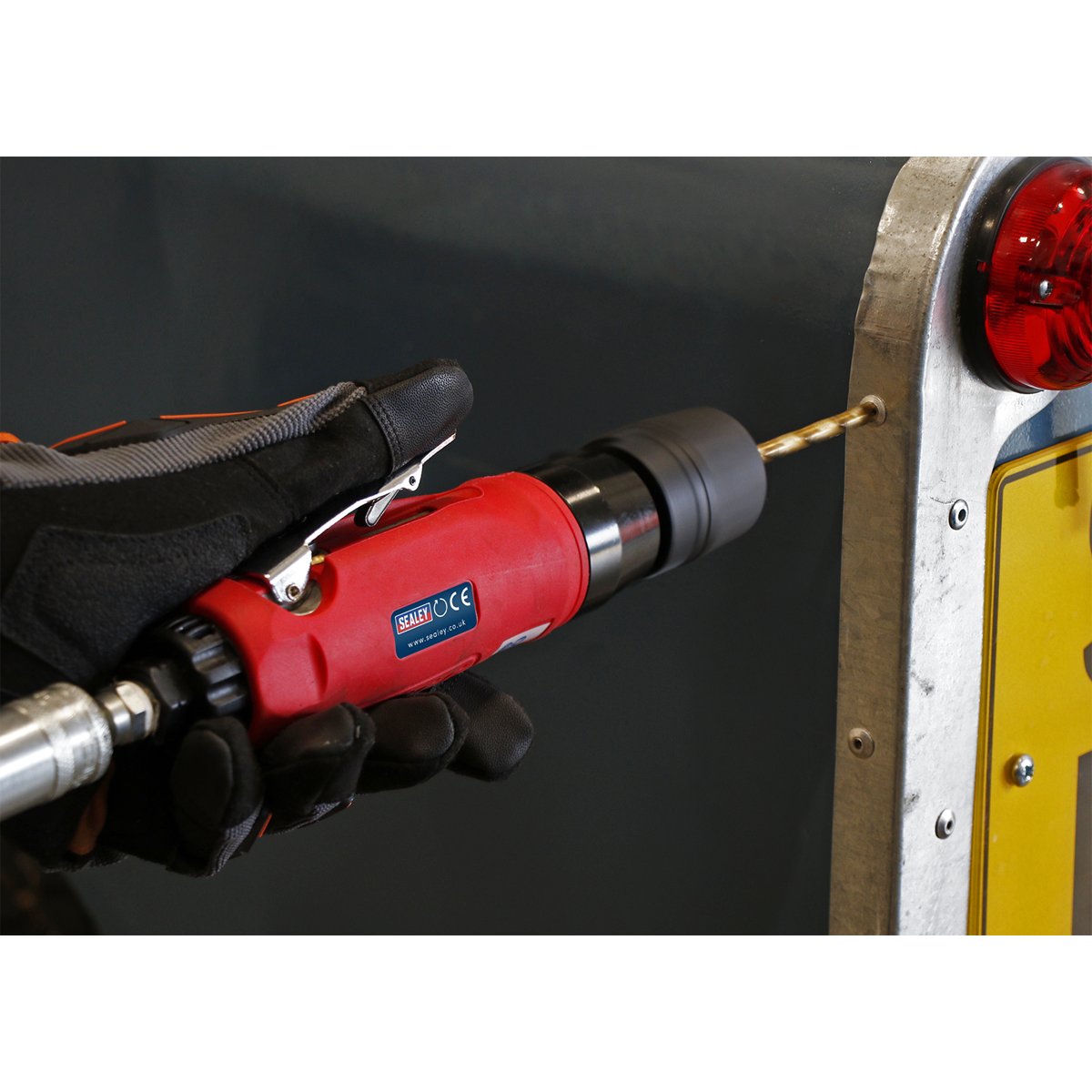 Generation GSA232 Generation Straight Air Drill with Keyless Chuck 10mm