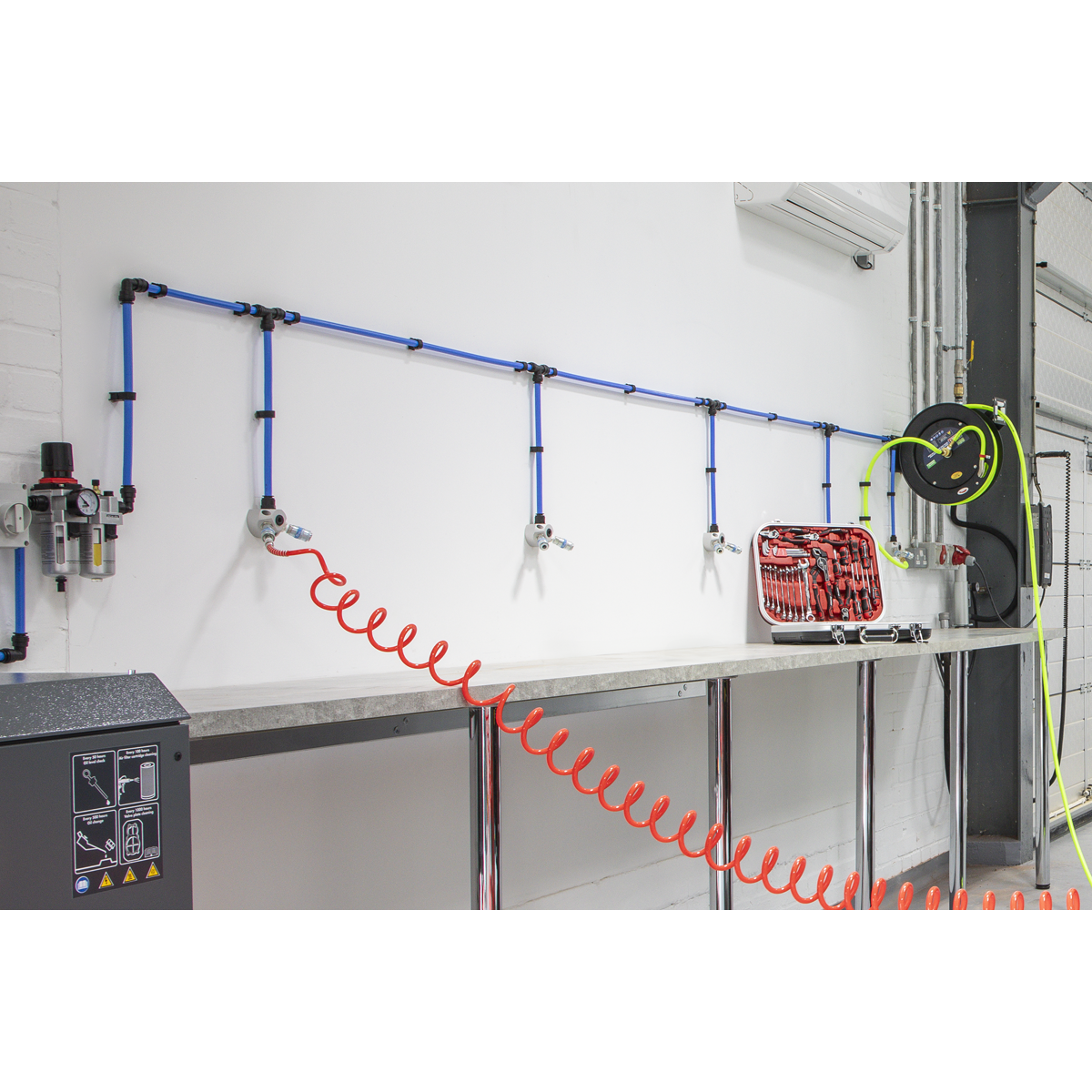 John Guest CAS12WB John Guest® Wall Box 3 x 1/2"BSP Connection