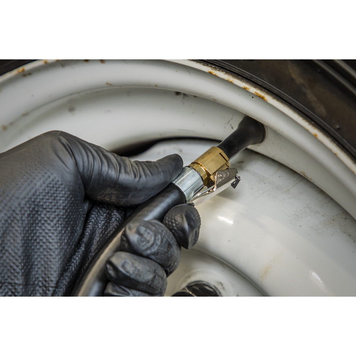 PCL SA37/98 PCL Airlite Eco Tyre Inflator with Clip-On Connector