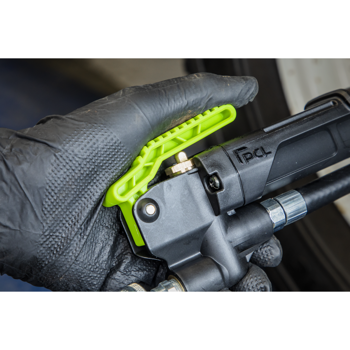PCL SA37/98 PCL Airlite Eco Tyre Inflator with Clip-On Connector