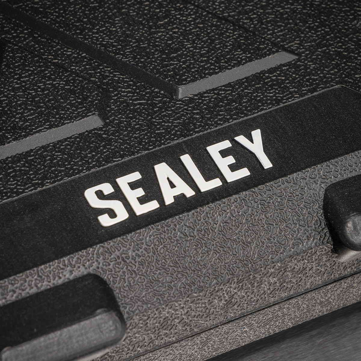 Premier AK3046 Premier Metric & Imperial Titanium Coated Hexagonal Tap & Die Set 46pc