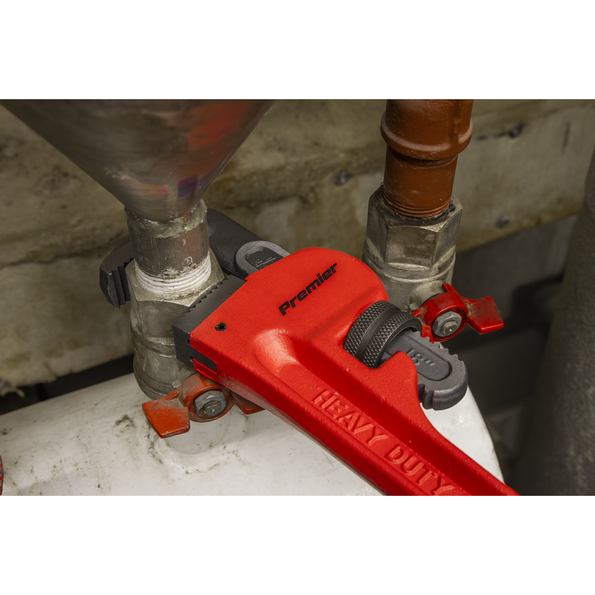 Premier AK5105 Premier Cast Steel Pipe Wrench European Pattern 450mm