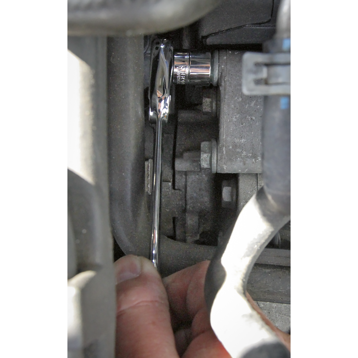 Premier AK5781 Premier Low Profile Flip Reverse Ratchet Wrench 3/8"Sq Drive