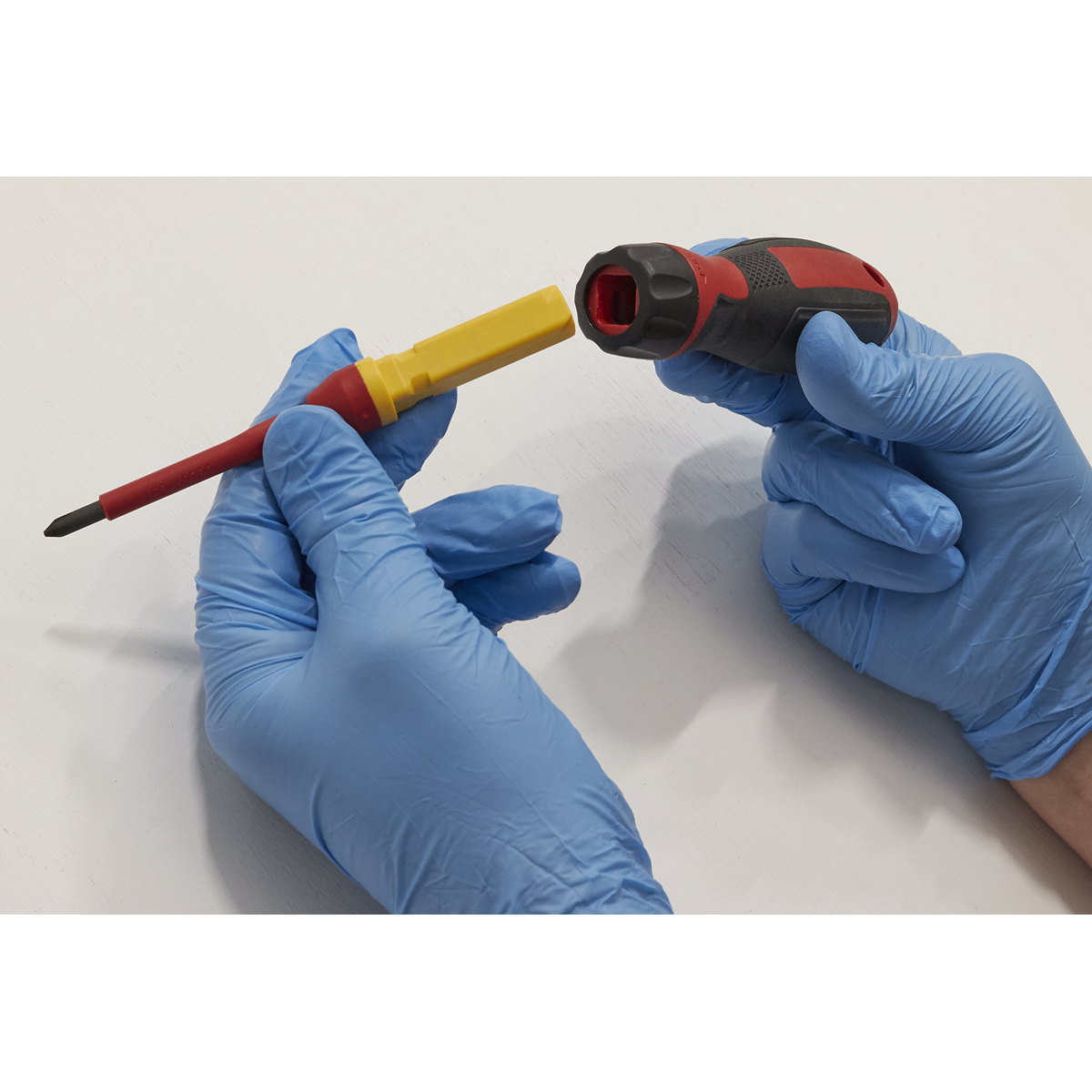 Premier AK6128 Premier Interchangeable Screwdriver Set 13pc - VDE Approved