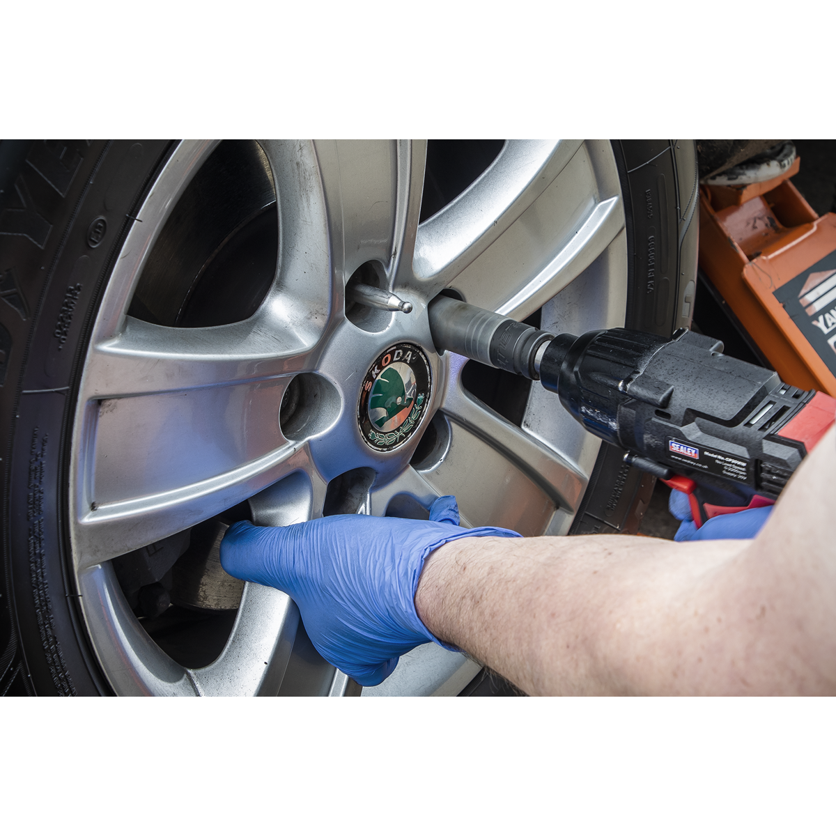 Premier AK7500 Premier WheelEazy™ Wheel Fitting & Alignment Tool