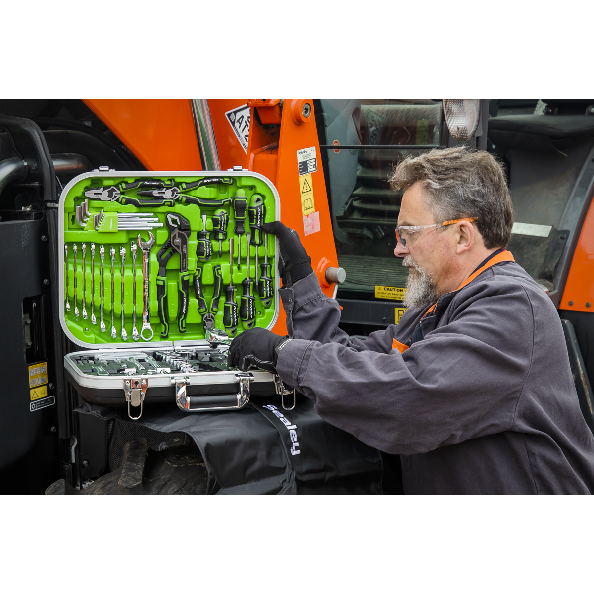 Premier AK7980HV Premier Mechanic's Tool Kit 144pc - Hi-Vis Green