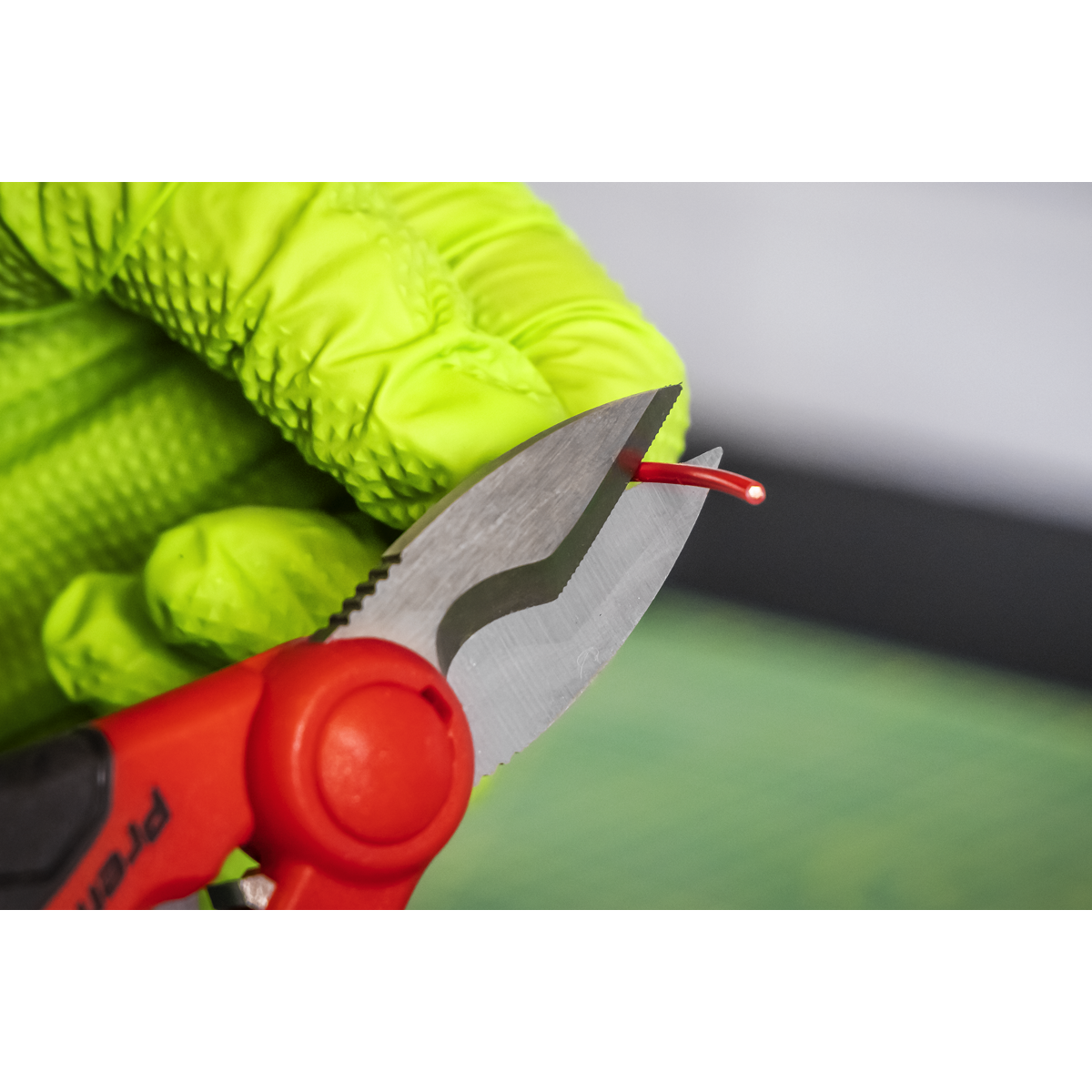 Premier AK8528 Premier Heavy-Duty Electrician's Shears 160mm