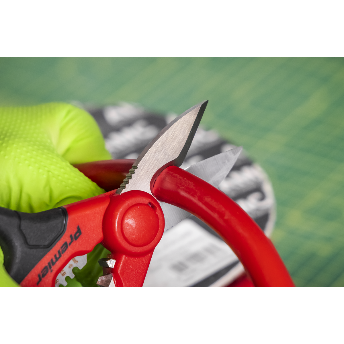 Premier AK8528 Premier Heavy-Duty Electrician's Shears 160mm