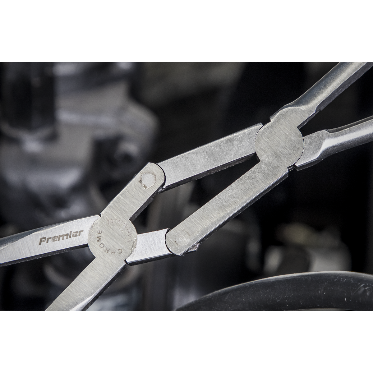 Premier AK8592 Premier Needle Nose Pliers 45° Long Reach Double Joint Pliers 335mm