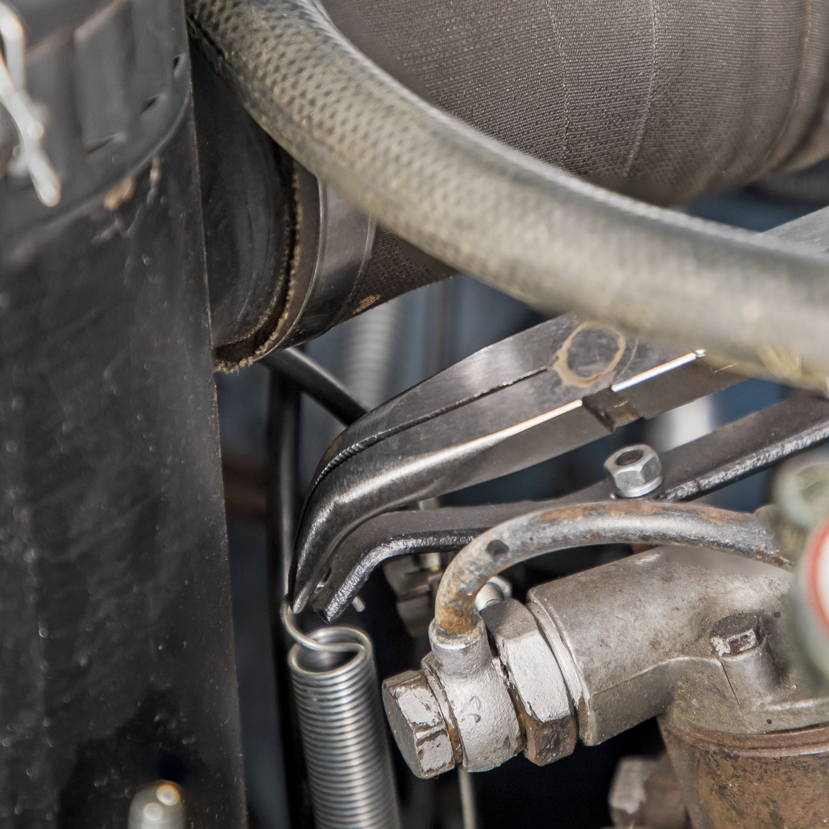 Premier AK8592 Premier Needle Nose Pliers 45° Long Reach Double Joint Pliers 335mm