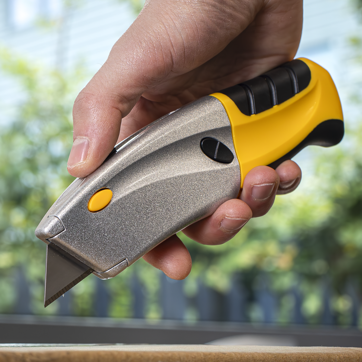 Premier AK8603 Premier Retractable Utility Knife