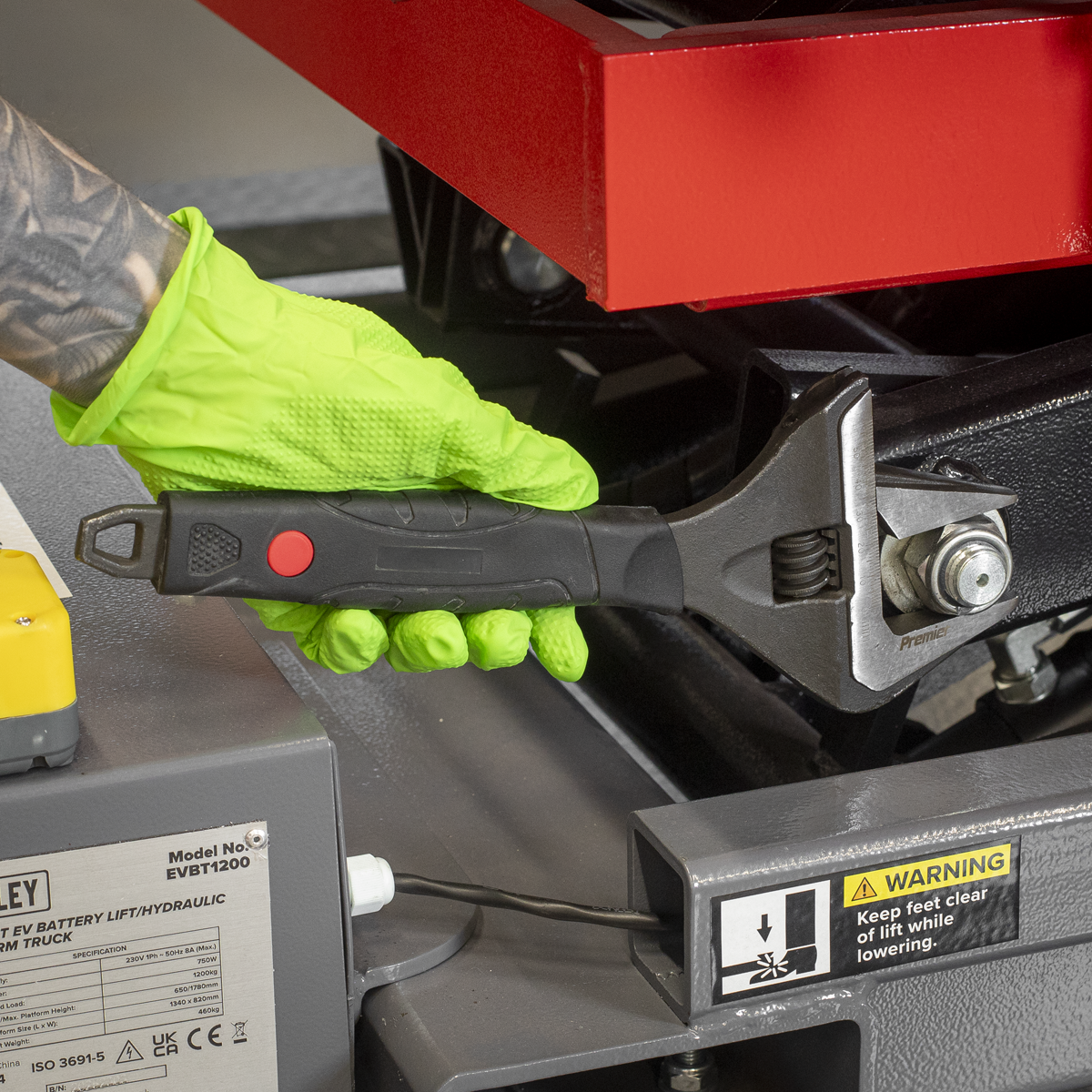 Premier AK9575 Premier Adjustable Wide Jaw Wrench 250mm