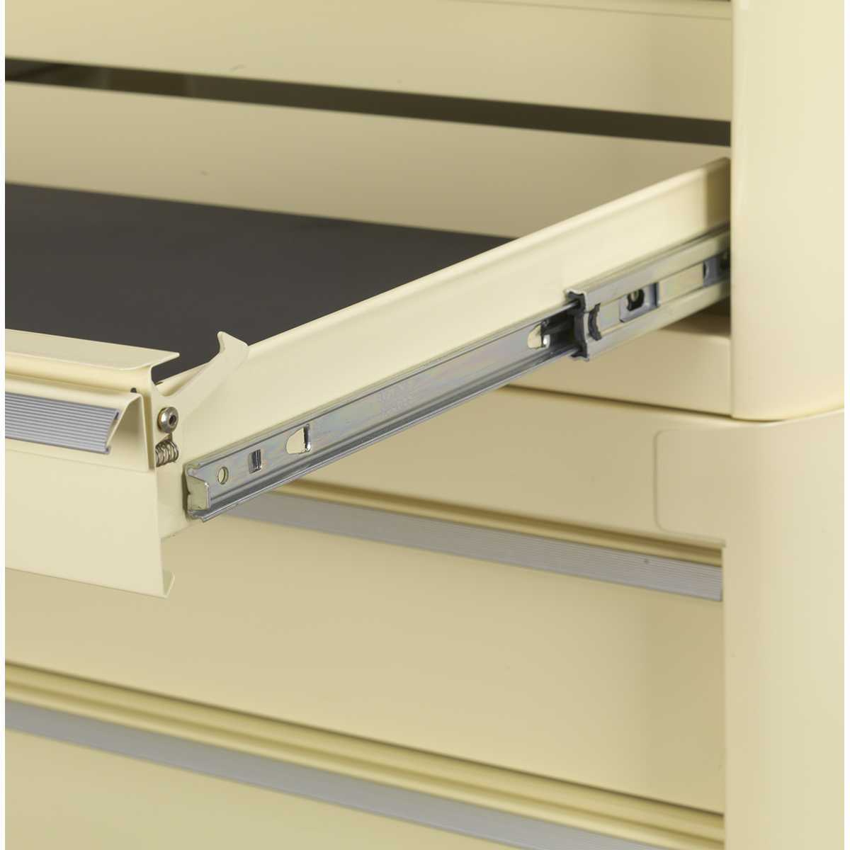 Premier AP28COMBO2 Premier™ Retro Style Topchest, Mid-Box Tool Chest & Rollcab Combination 10 Drawer - Cream