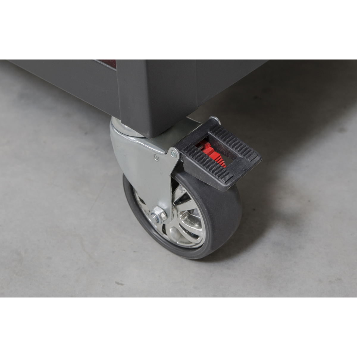 Premier AP36MWS Premier™ Mobile Workstation with 7 Drawers & Cupboard 920mm