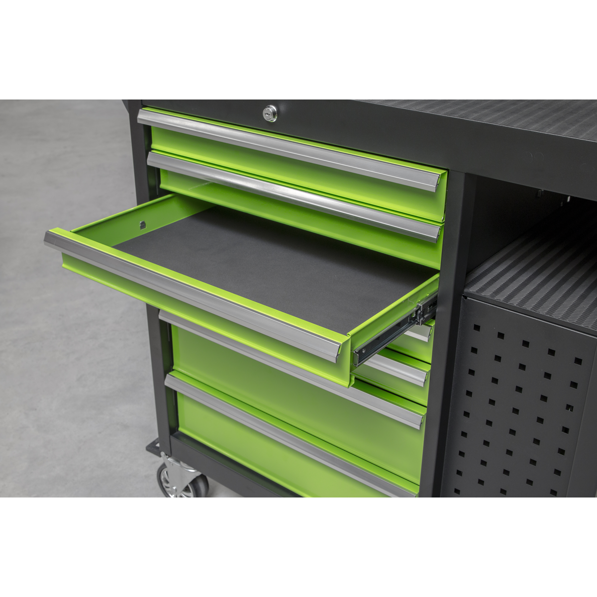 Premier AP45MWS Premier™ Mobile Workstation 10 Drawer 1140mm