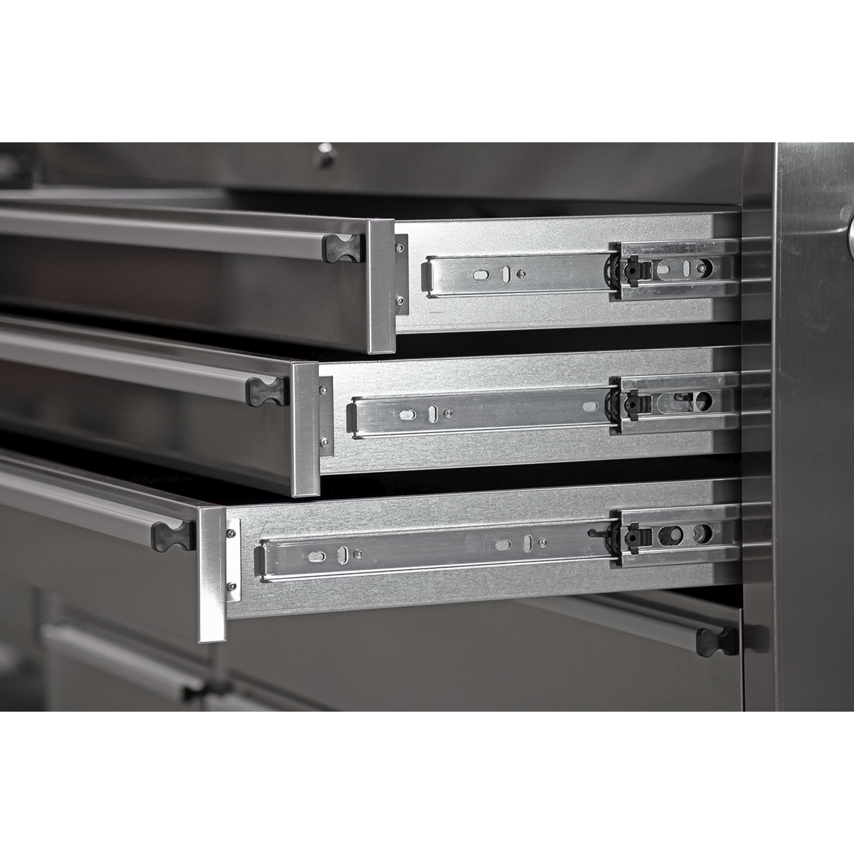 Premier AP7210SS Premier™ Mobile Stainless Steel Tool Cabinet & Cupboard 10 Drawer