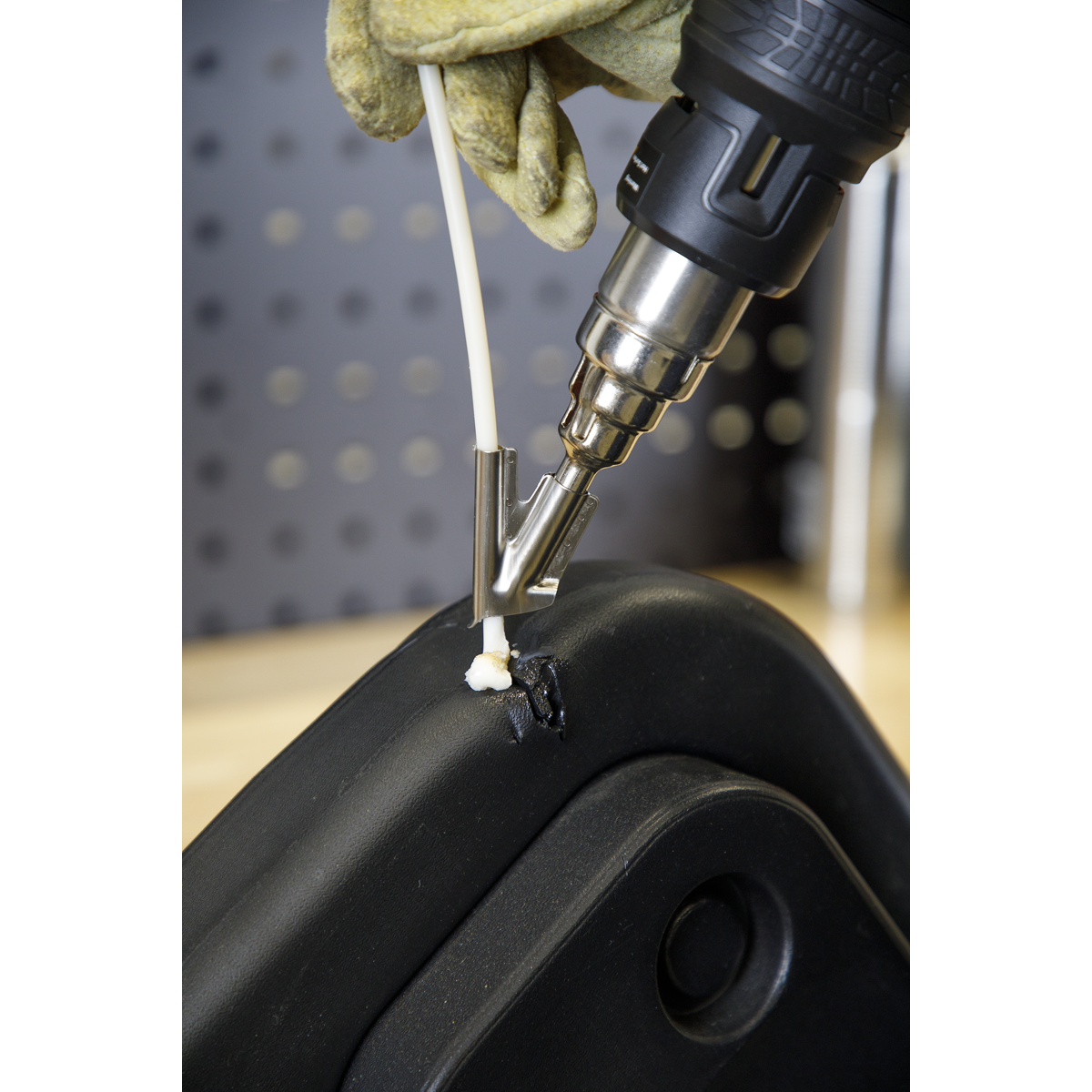 Premier HS102K Premier Plastic Welding Kit including HS102 Heat Gun