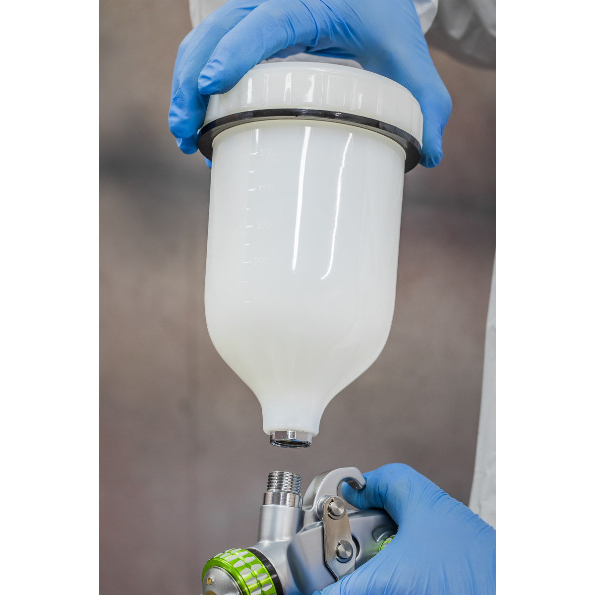 Premier LVLP01 Premier Professional LVLP Gravity Feed Spray Gun 1.4mm Set-Up