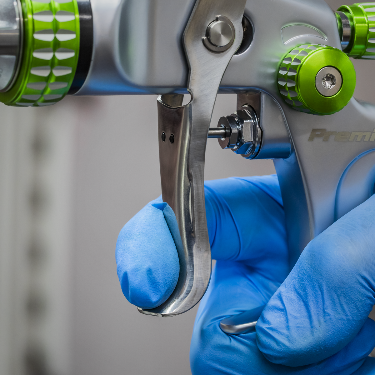 Premier LVLP01 Premier Professional LVLP Gravity Feed Spray Gun 1.4mm Set-Up