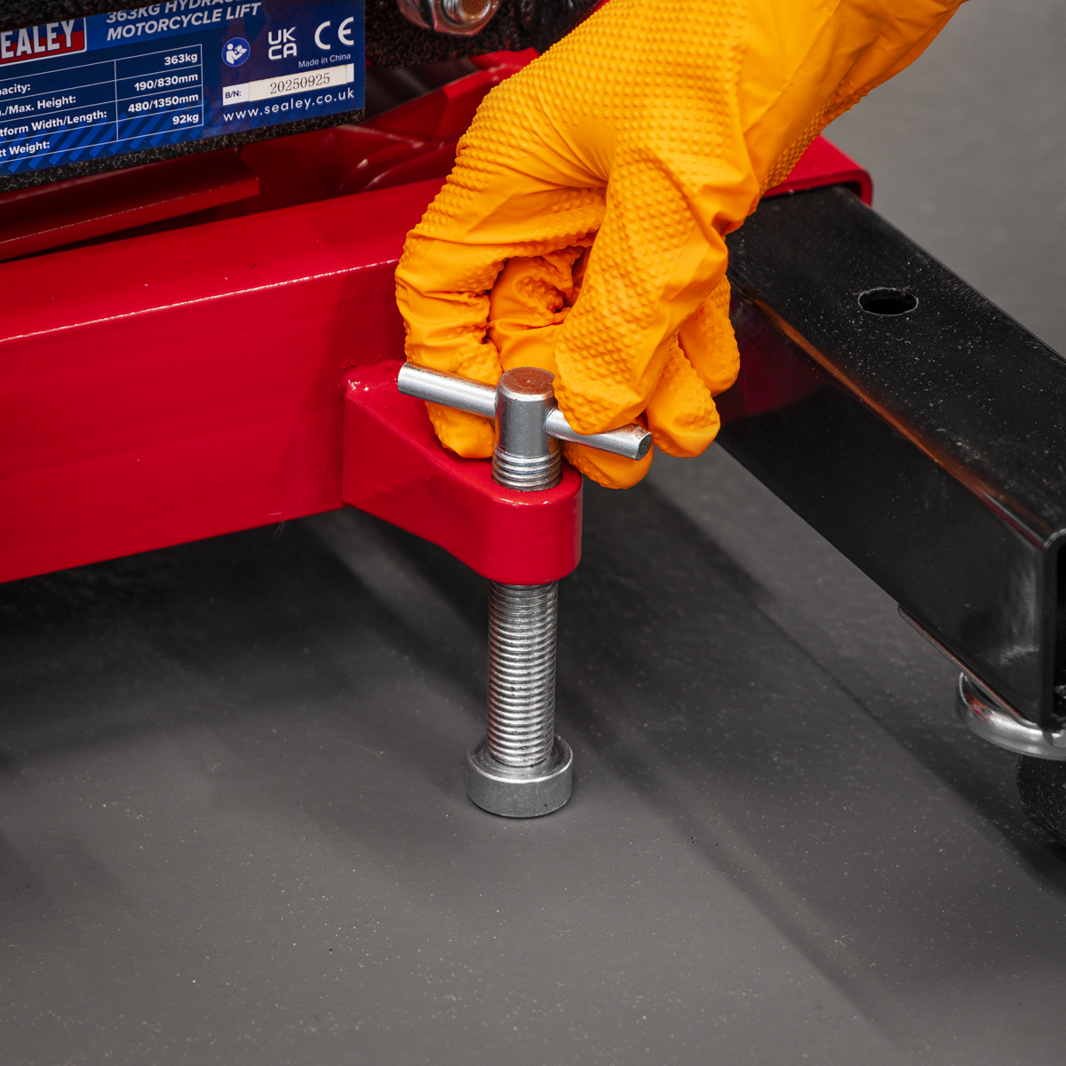 Premier MC365 Hydraulic Motorcycle Lift 363kg Capacity