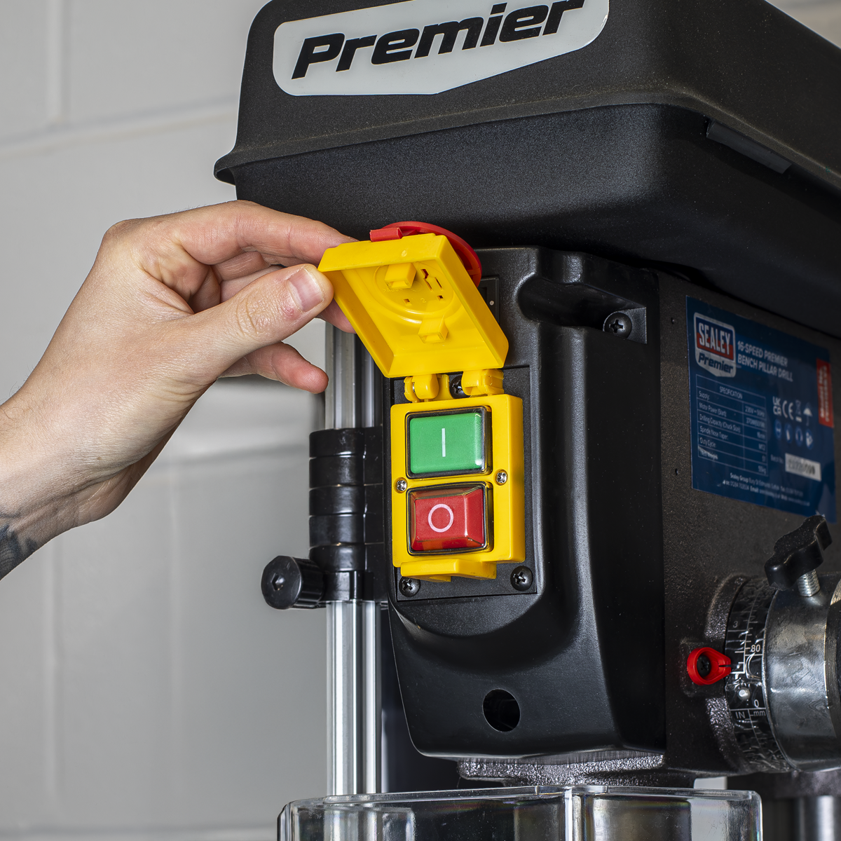 Premier PDM155B Premier Bench Mounting Pillar Drill 16-Speed 370W 230V
