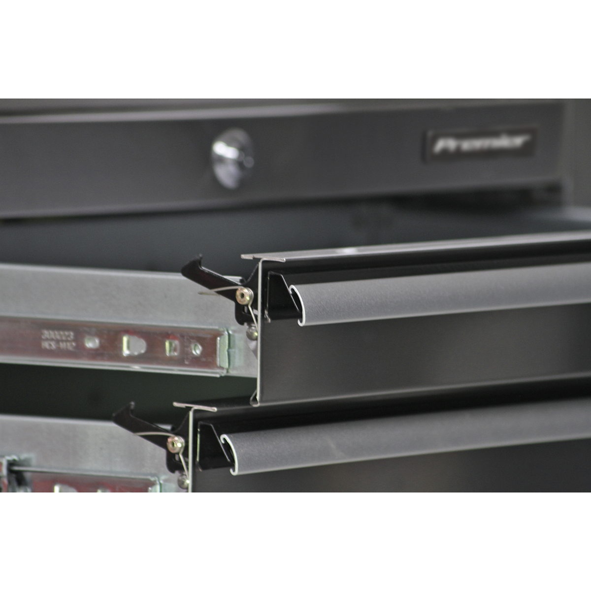 Premier PTB66004SS Premier™ Heavy-Duty Topchest 4 Drawer 675mm - Stainless Steel