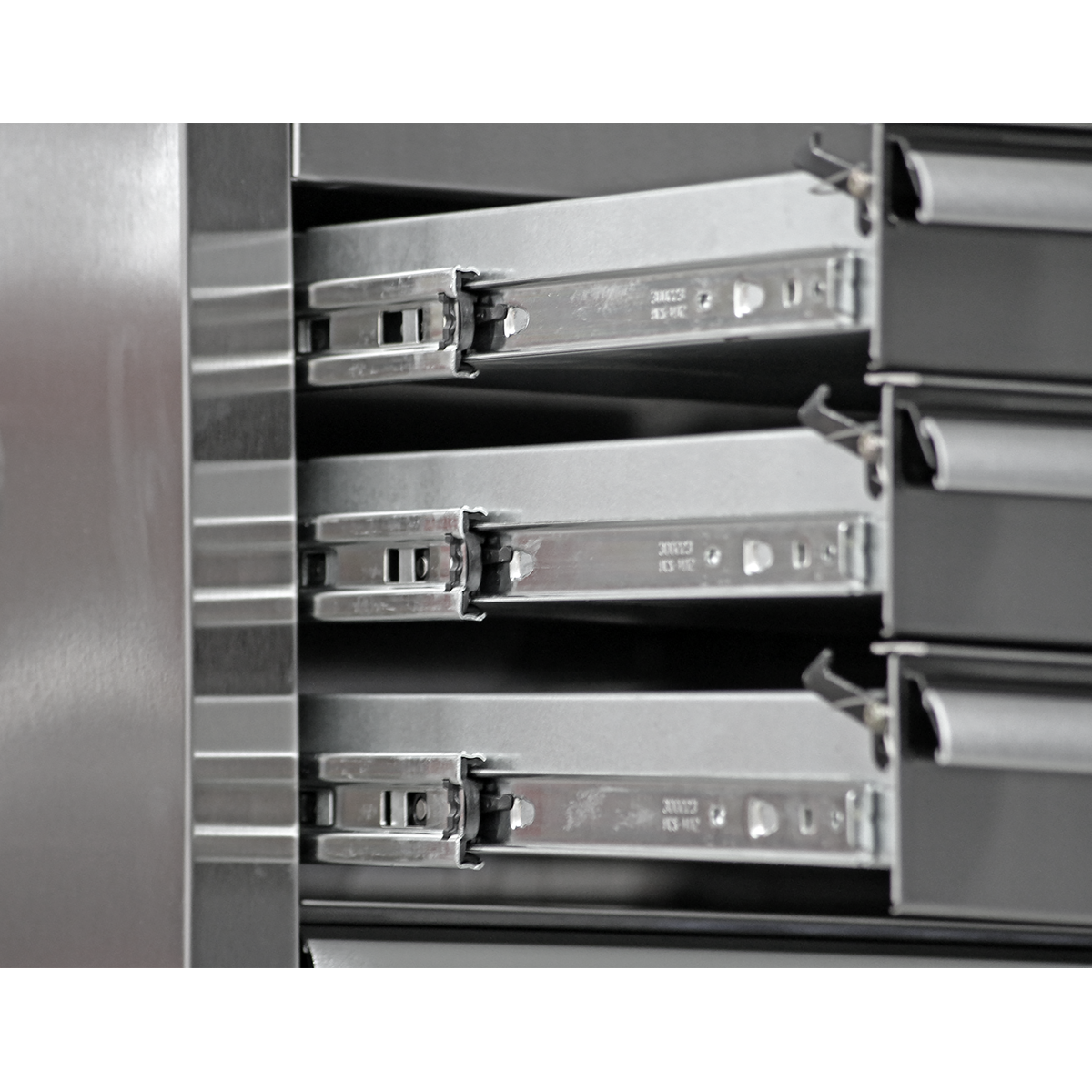 Premier PTB67506SS Premier™ Heavy-Duty Rollcab 6 Drawer 675mm - Stainless Steel