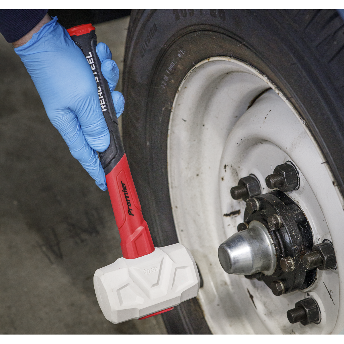 Premier RMG16 Premier Rubber Mallet with Fibreglass Shaft & Graphite Core 16oz