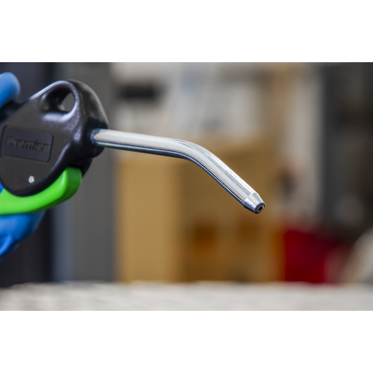 Premier SA9230 Premier Air Blow Gun with Angled Lance 1/4"BSP Air Inlet 100 x 8mm