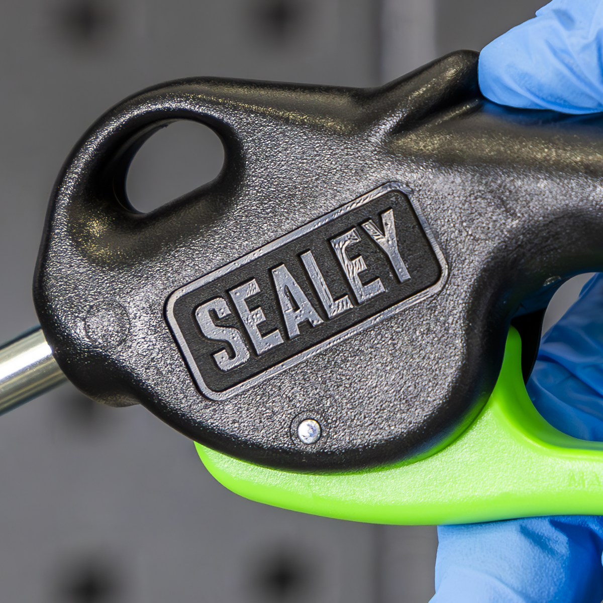 Premier SA9232 Air Blow Gun with Angled Lance Ø8mm 480mm with 1/4"BSP Air Inlet