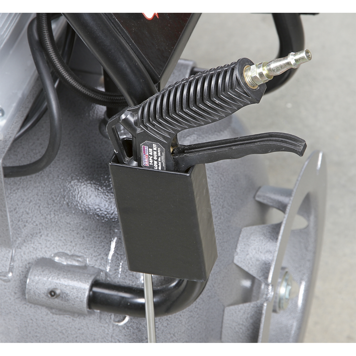 Premier SAC3203B3PH Premier 200L Belt Drive Air Compressor with Front Control Panel