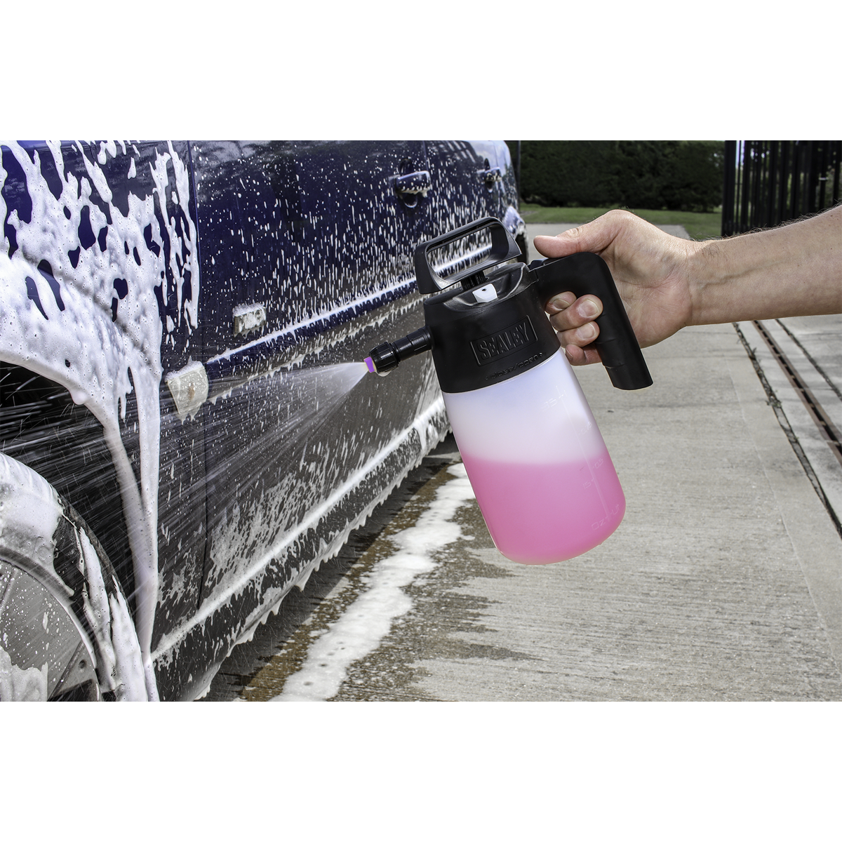 Premier SCSG08 Premier Snow Foaming/Maintenance Pressure Sprayer