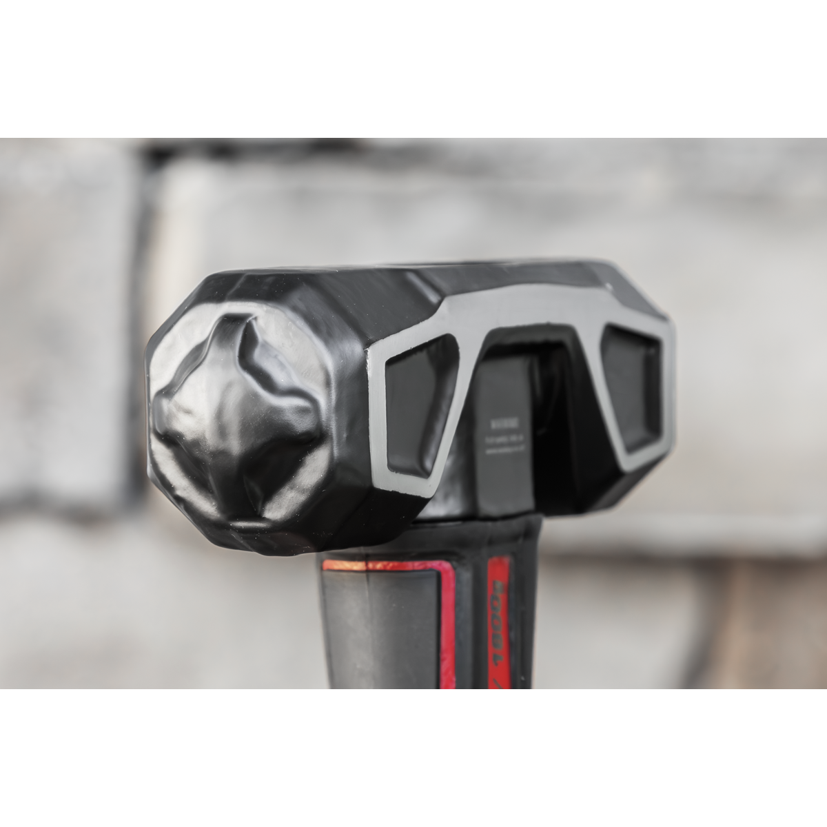 Premier SLHG04 Premier Short Handle Sledge Hammer with Fibreglass Shaft 4lb