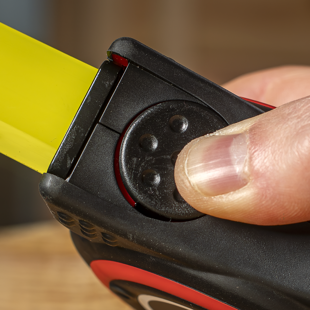 Premier SMT8H Premier Heavy-Duty Tape Measure 8m(26ft)