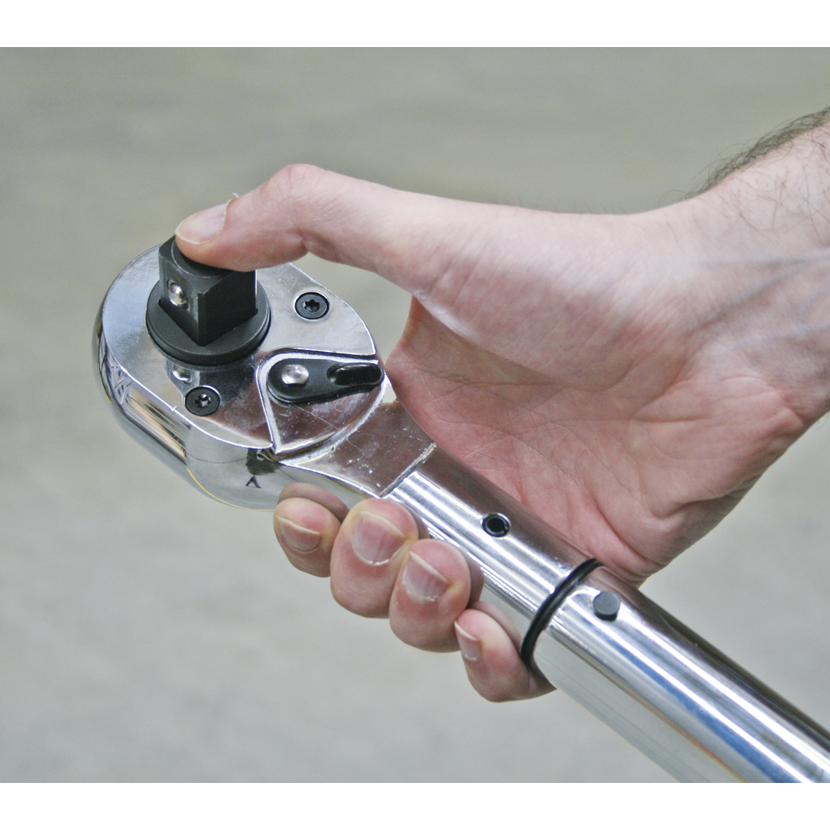 Premier STW601 Premier Calibrated Push-Through Micrometer Torque Wrench 3/4"Sq Drive 237-983Nm