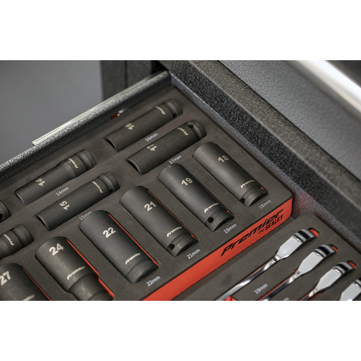 Premier TBT46 Premier Impact Socket Set with Tool Tray 1/2"Sq Drive 22pc