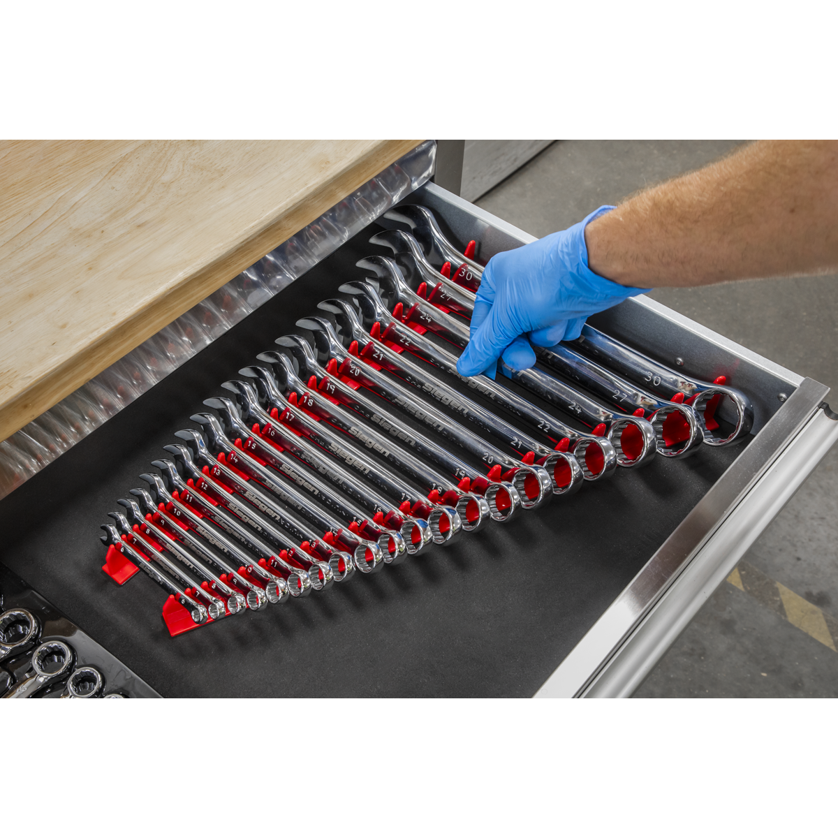 Premier WR02 Premier Magnetic Sharks Teeth Spanner Rack 2pc