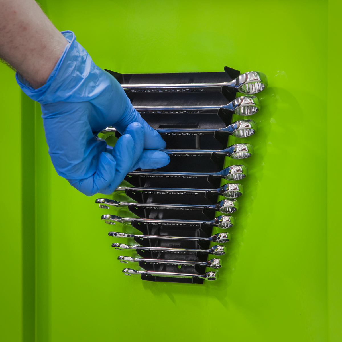 Premier WR03 Premier Magnetic Spanner Rack Capacity 12 Spanners