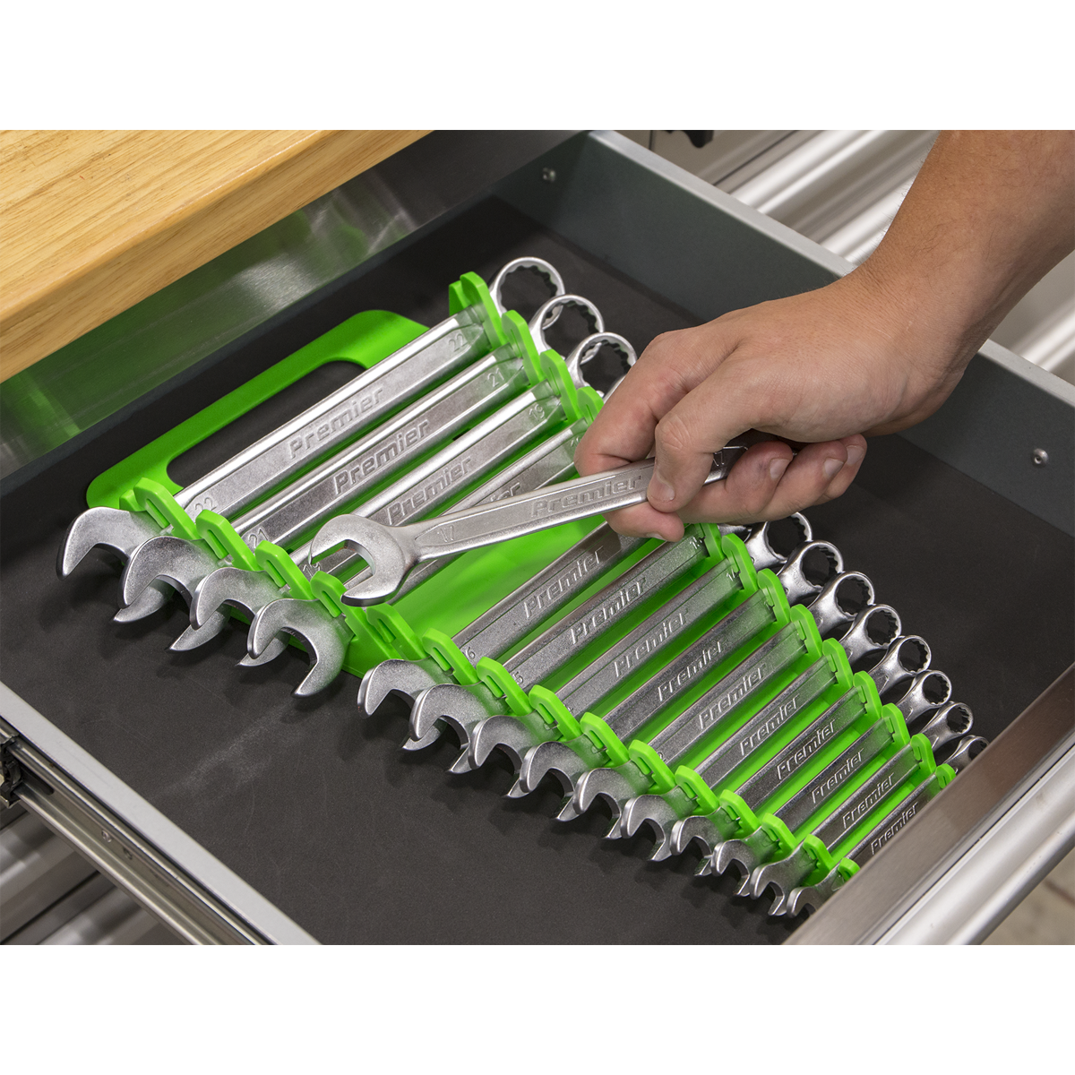 Premier WR08HV Premier Spanner Rack Capacity 15 Spanners - Hi-Vis Green
