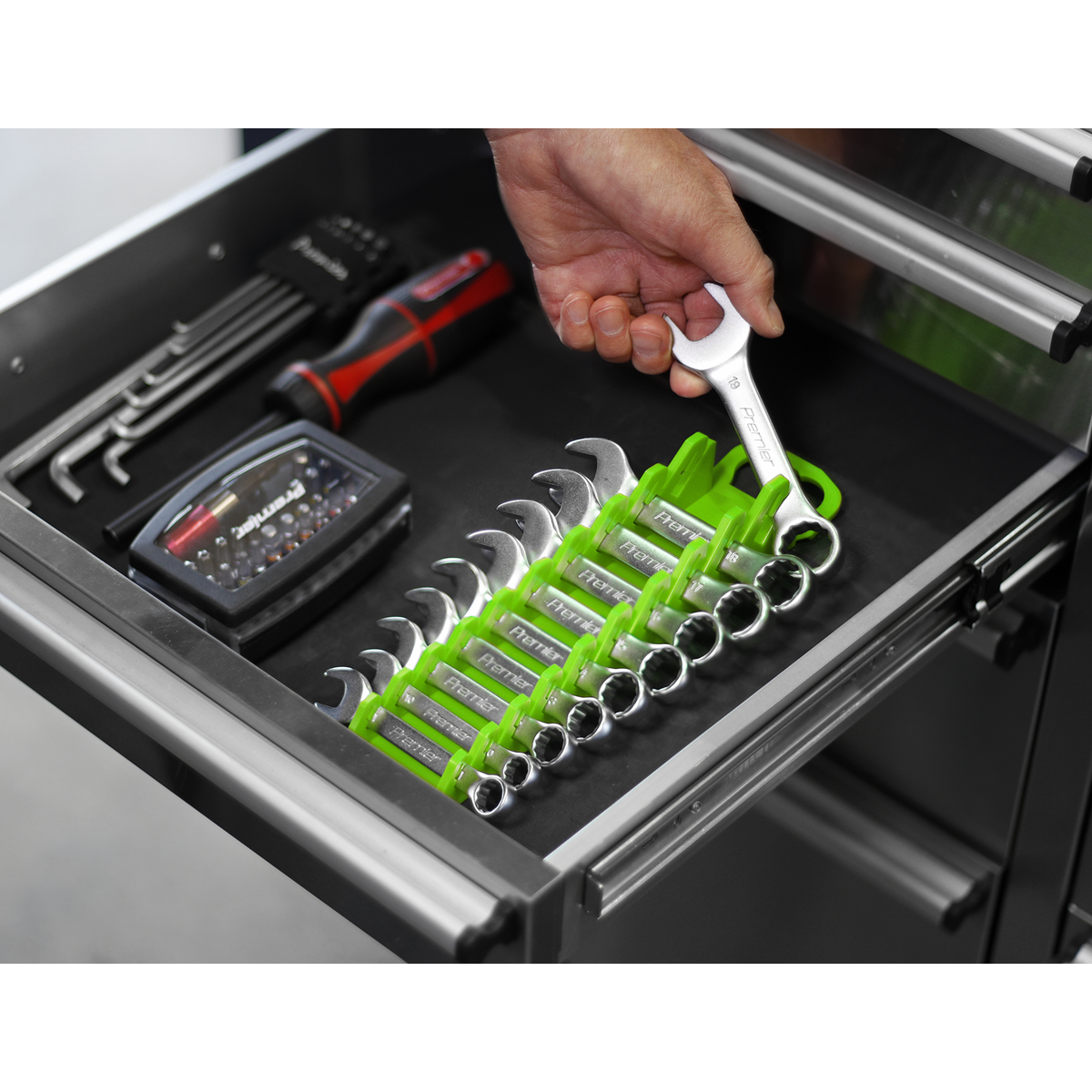 Premier WR10HV Premier Spanner Rack Capacity 10 Stubby Spanners - Hi-Vis Green