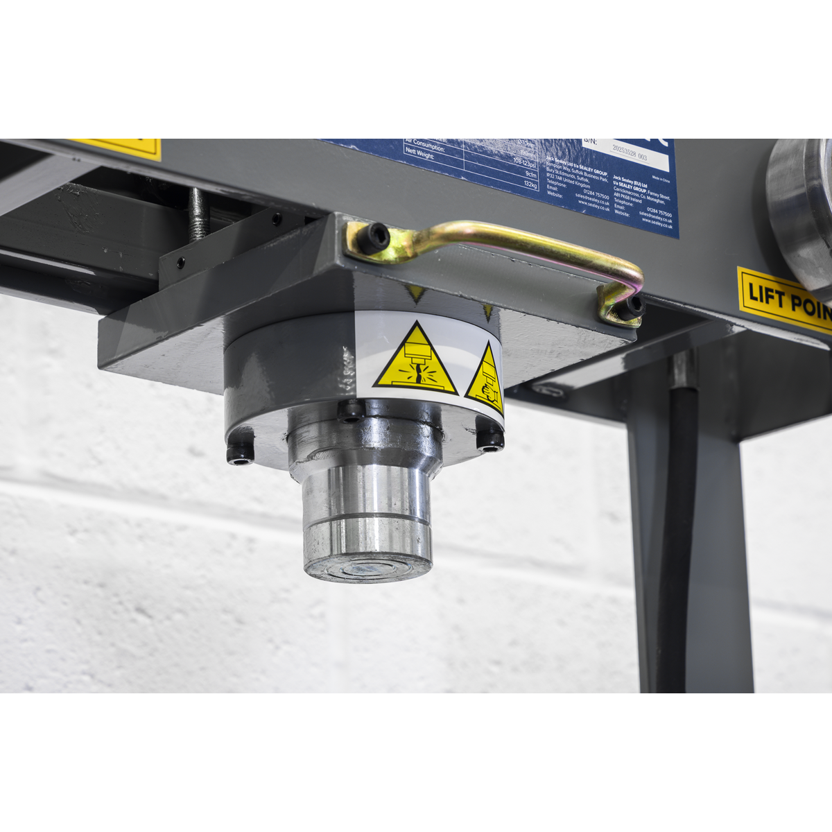 Premier YK309FAH Premier Heavy-Duty Air/Hydraulic Floor Type Press with Foot Pedal 30 Tonne