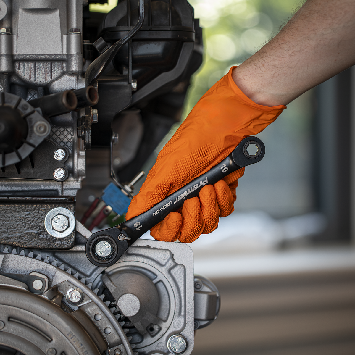 Premier Black AK63923 Premier Black 4-in-1 Reversible Lock-On™ Ratchet Ring Spanner