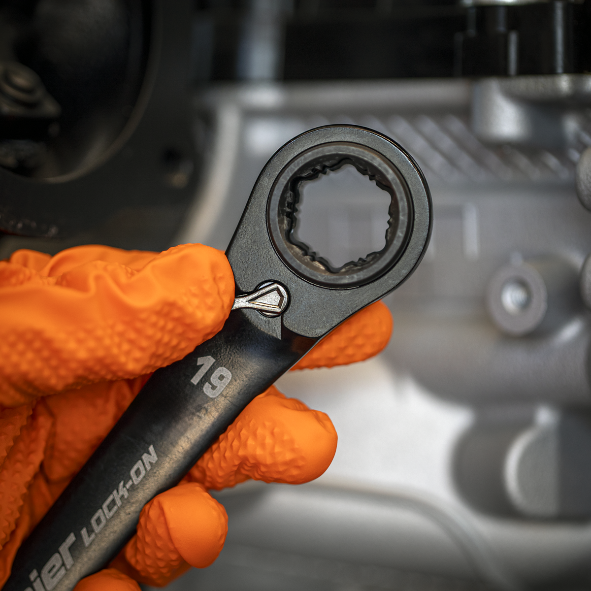 Premier Black AK63923 Premier Black 4-in-1 Reversible Lock-On™ Ratchet Ring Spanner