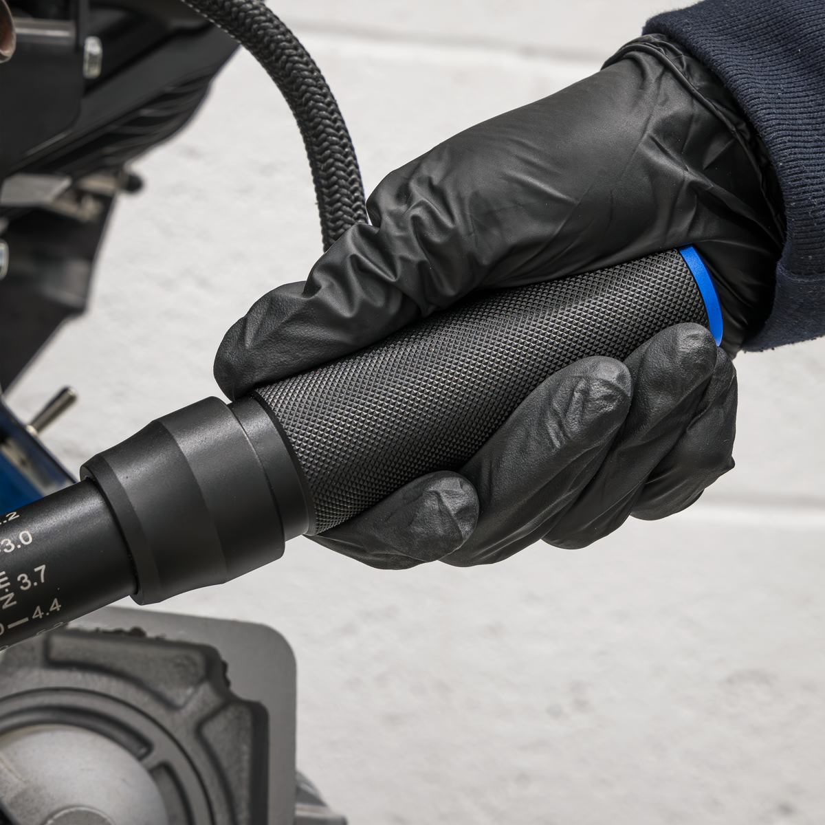 Premier Black STW903B Torque Wrench Micrometer 3/8"Sq Drive Calibrated 20-120Nm - Premier Black