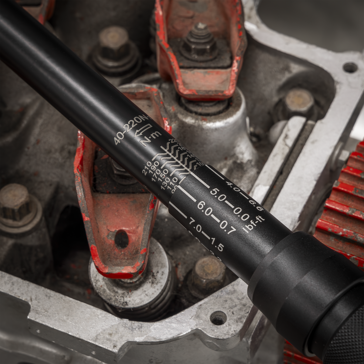 Premier Black STW904B Torque Wrench Micrometer 1/2"Sq Drive Calibrated 40-220Nm - Premier Black