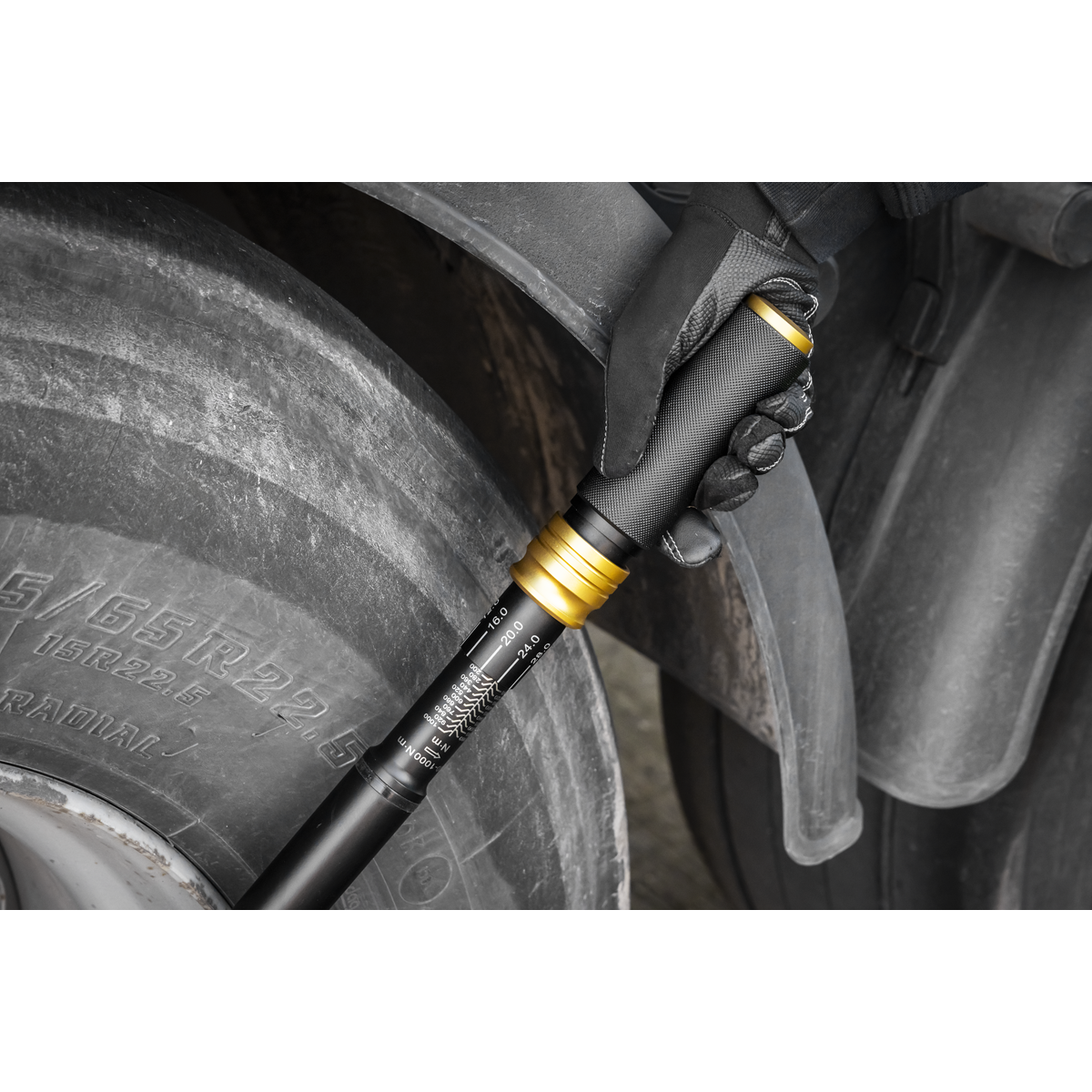 Premier Black STW908B Premier Black Torque Wrench Micrometer 3/4"Sq Drive Calibrated 200-1000Nm