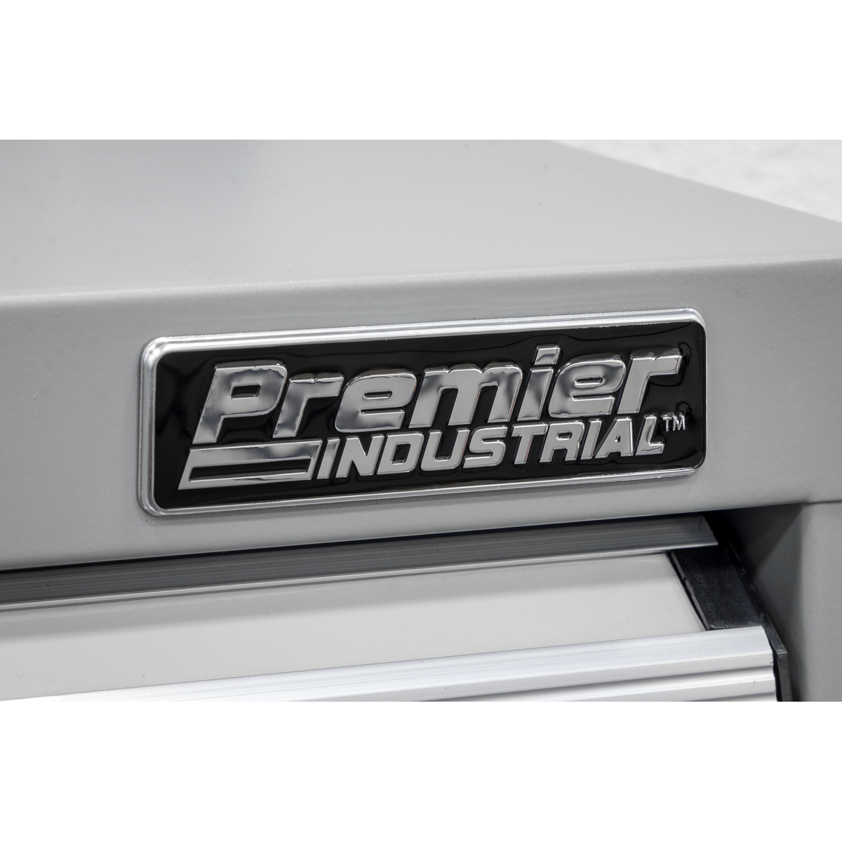 Premier Industrial API9 Premier Industrial™ Double Drawer Unit for API Series Workbenches