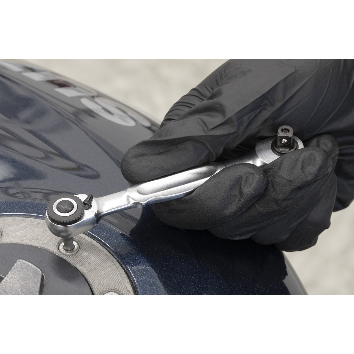 Premier Platinum AK6972 Micro Ratchet Bit Driver & Wrench 1/4"Sq & 1/4"Hex Drive