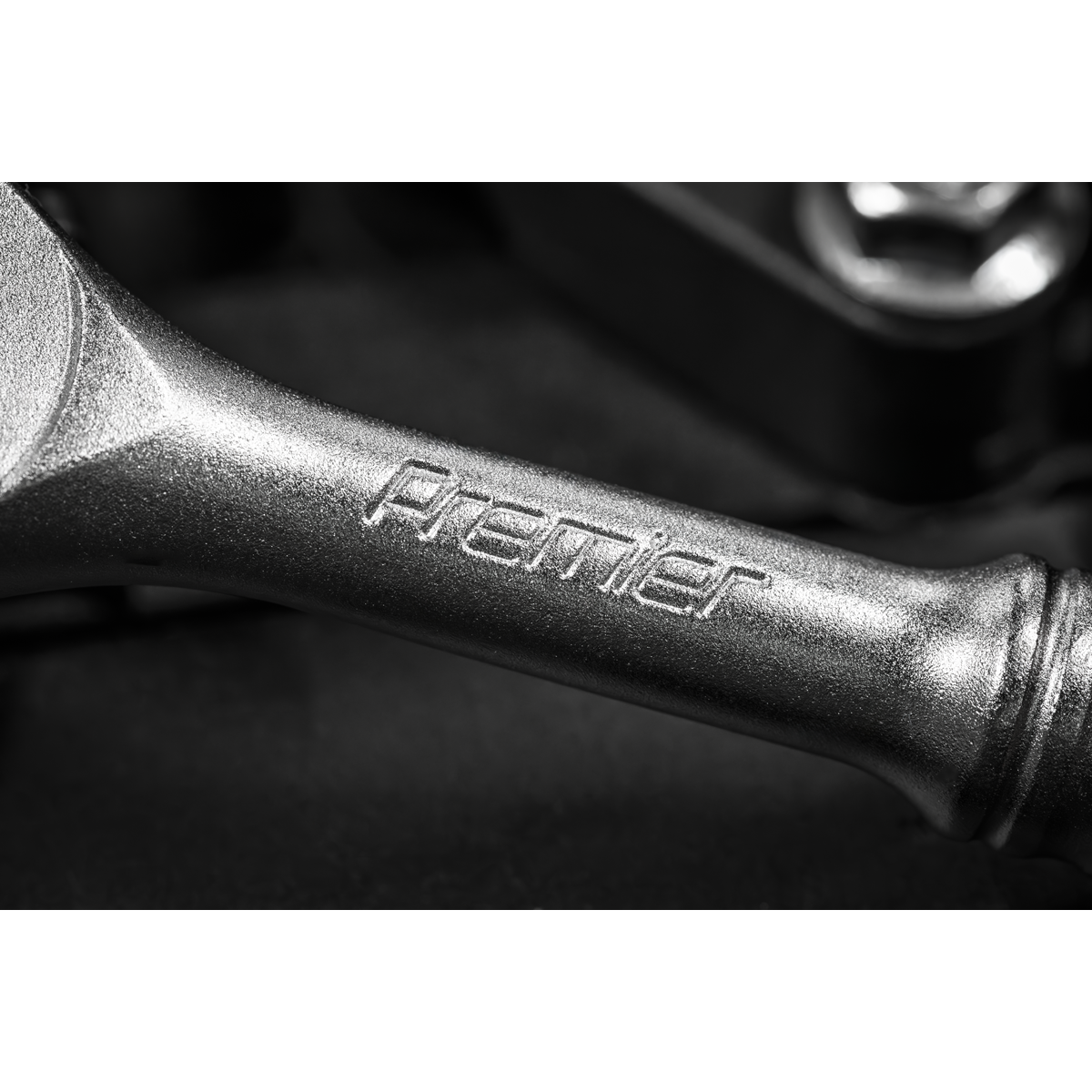 Premier Platinum AK7930 Premier Platinum Ratchet Wrench with Flip Reverse 1/4"Sq Drive 90-Tooth